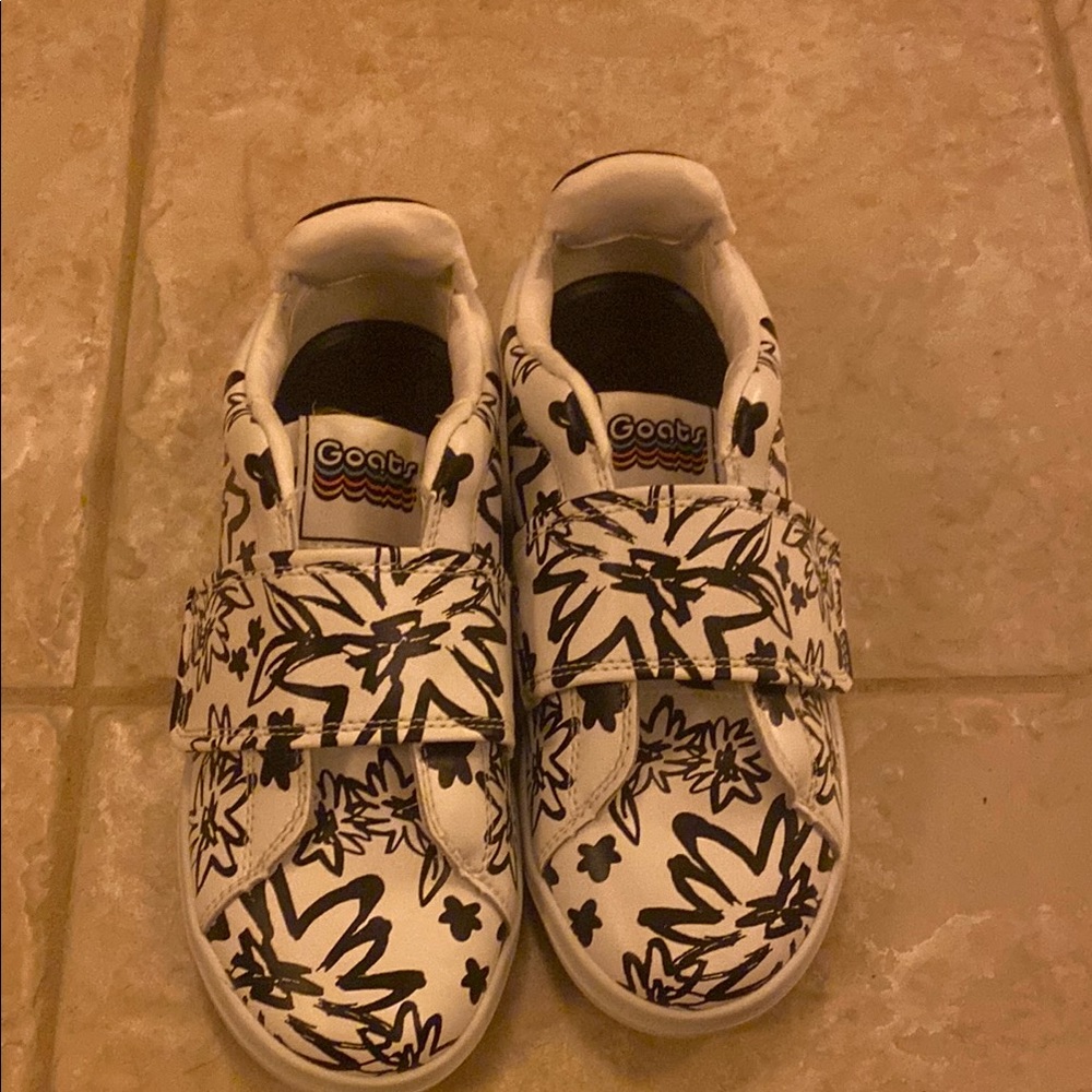 Kids Floral Black and White Sneakers